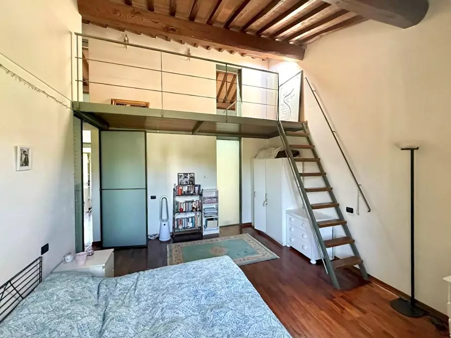 Immagine 15 di Terratetto in vendita  a Pisa