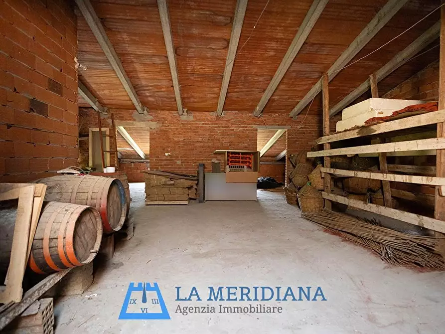 Immagine 18 di Casa indipendente in vendita  a Lamporecchio