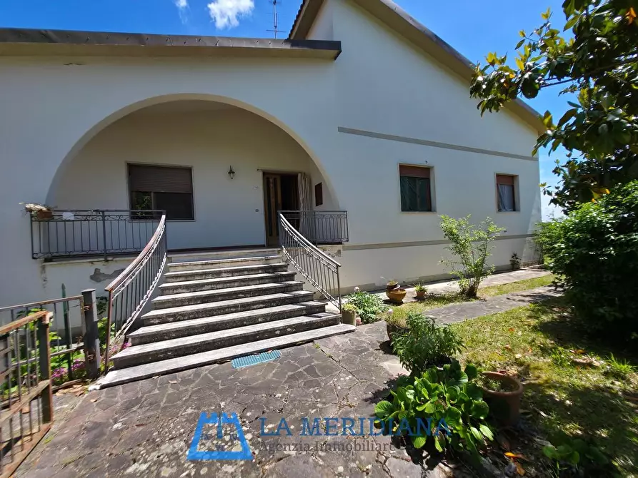 Immagine 27 di Casa indipendente in vendita  a Lamporecchio