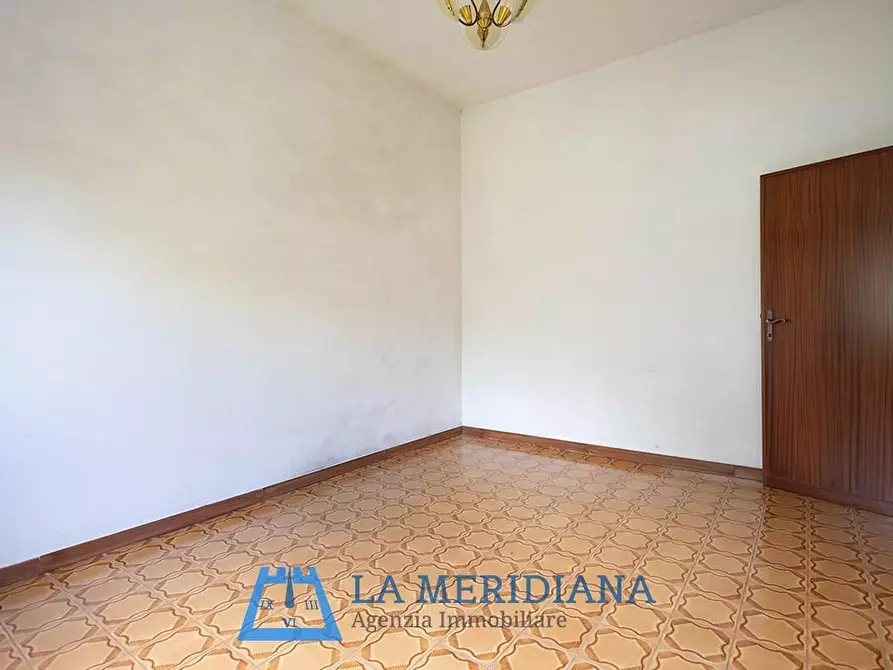 Immagine 9 di Casa indipendente in vendita  a Lamporecchio