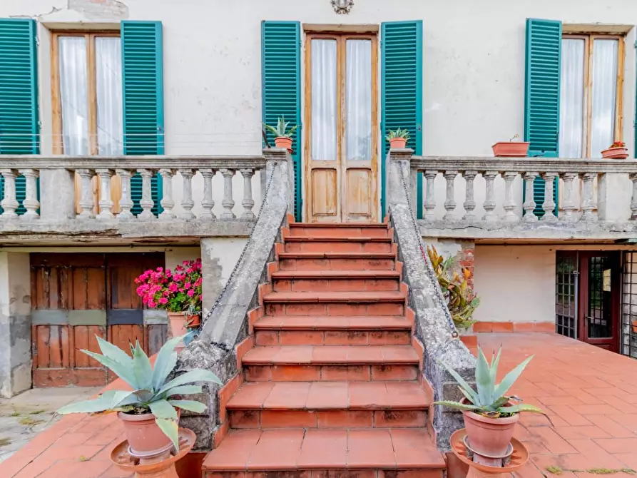 Immagine 32 di Villa in vendita  a Castelfranco Di Sotto