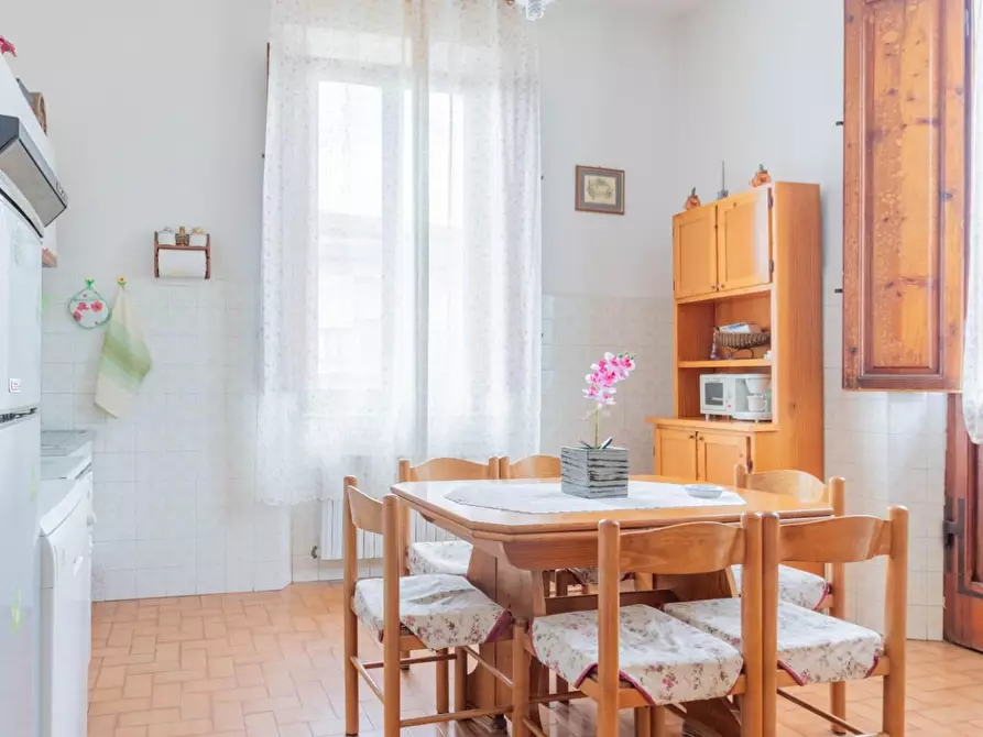 Immagine 19 di Villa in vendita  a Castelfranco Di Sotto