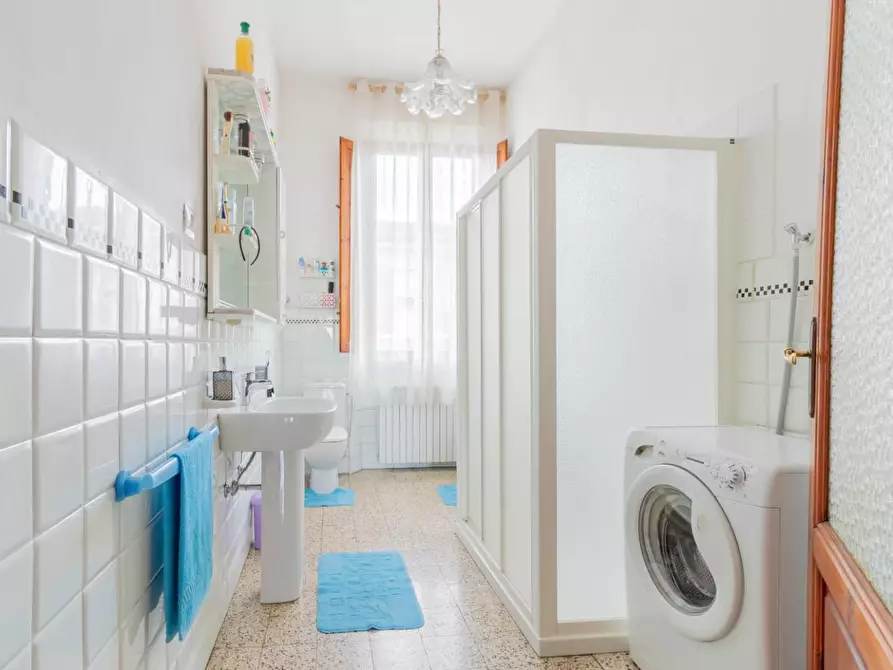 Immagine 30 di Villa in vendita  a Castelfranco Di Sotto