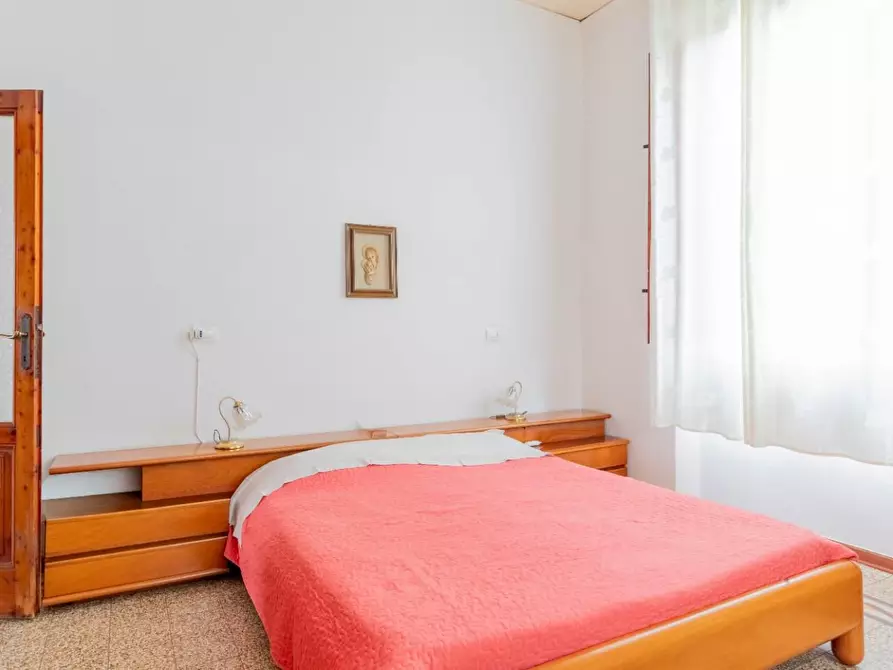 Immagine 16 di Villa in vendita  a Castelfranco Di Sotto