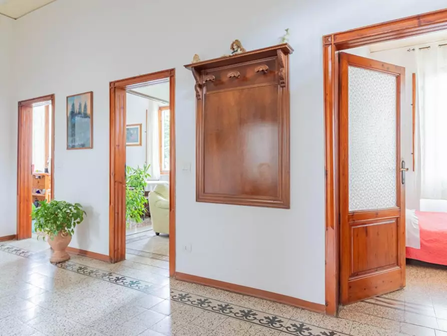 Immagine 11 di Villa in vendita  a Castelfranco Di Sotto