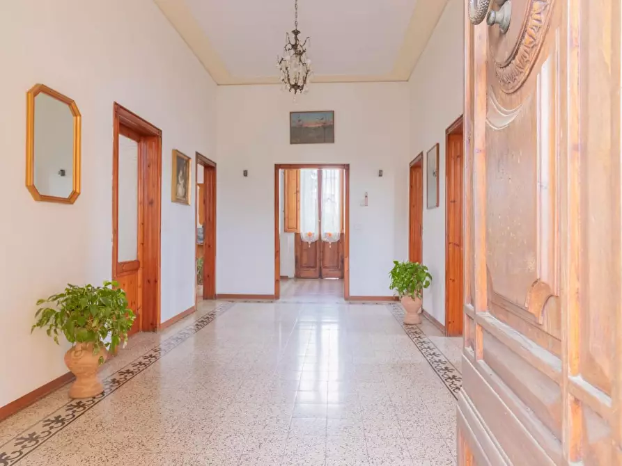 Immagine 8 di Villa in vendita  a Castelfranco Di Sotto