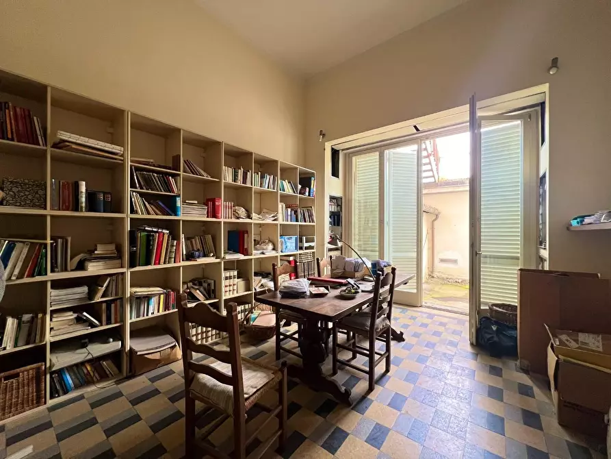 Immagine 24 di Villa in vendita  a Empoli