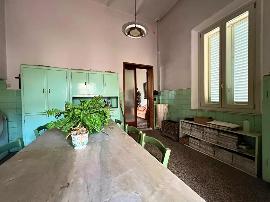 Immagine 32 di Villa in vendita  a Empoli