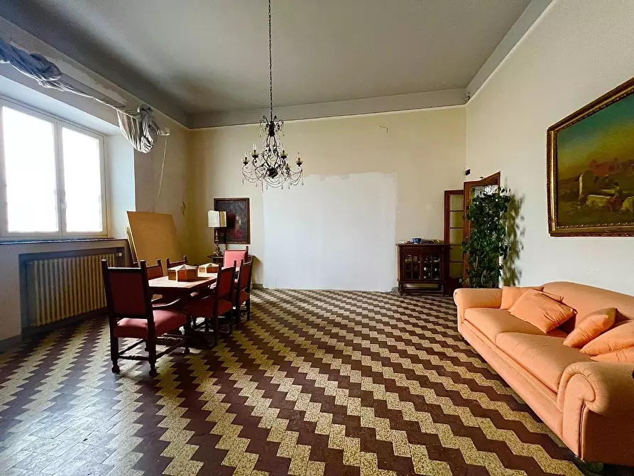 Immagine 27 di Villa in vendita  a Empoli