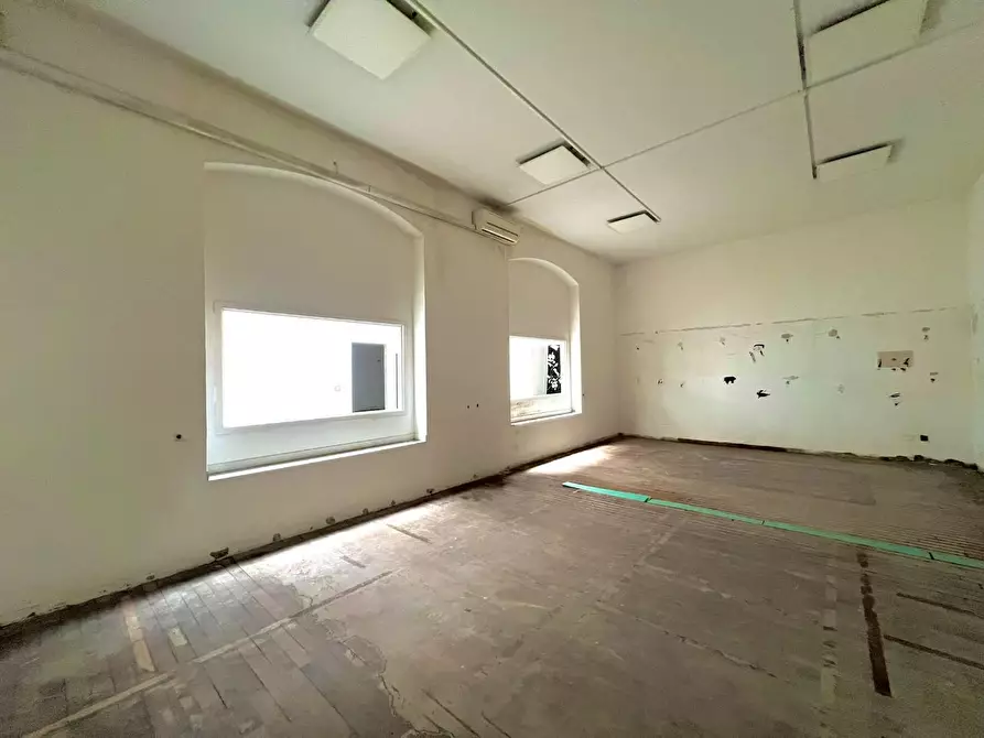 Immagine 15 di Villa in vendita  a Empoli