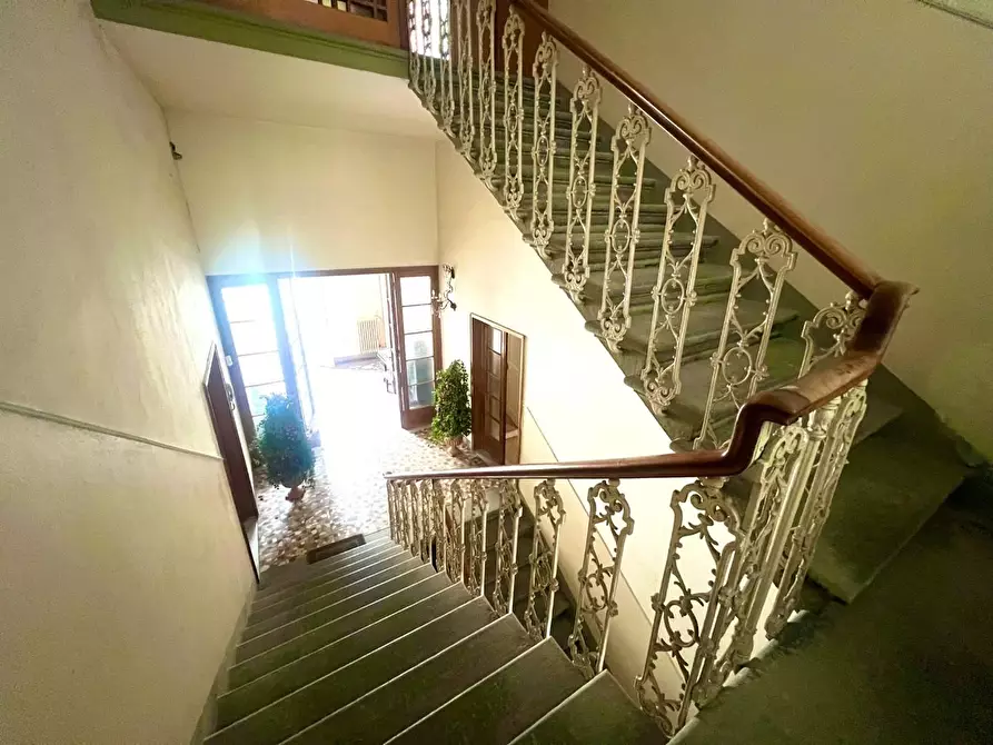Immagine 19 di Villa in vendita  a Empoli