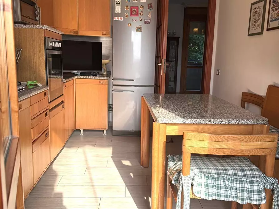 Immagine 9 di Appartamento in vendita  a Pontedera