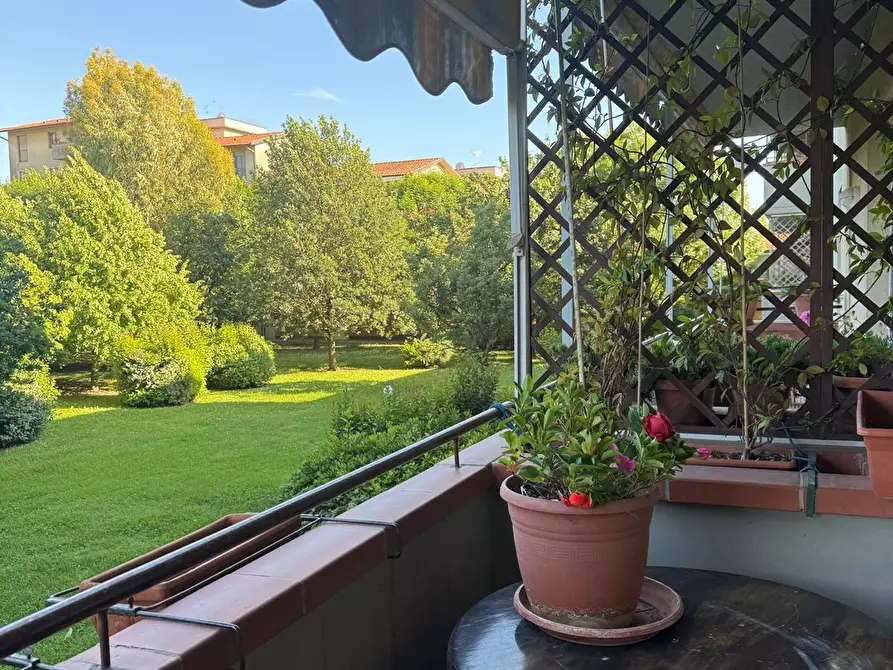 Immagine 2 di Appartamento in vendita  a Pontedera