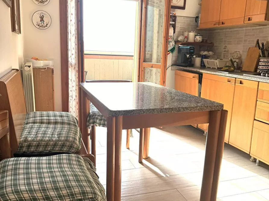 Immagine 10 di Appartamento in vendita  a Pontedera