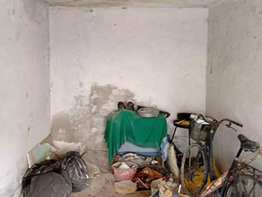 Immagine 15 di Appartamento in vendita  a Lonate Pozzolo