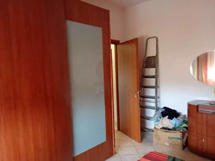 Immagine 5 di Appartamento in vendita  a Lonate Pozzolo