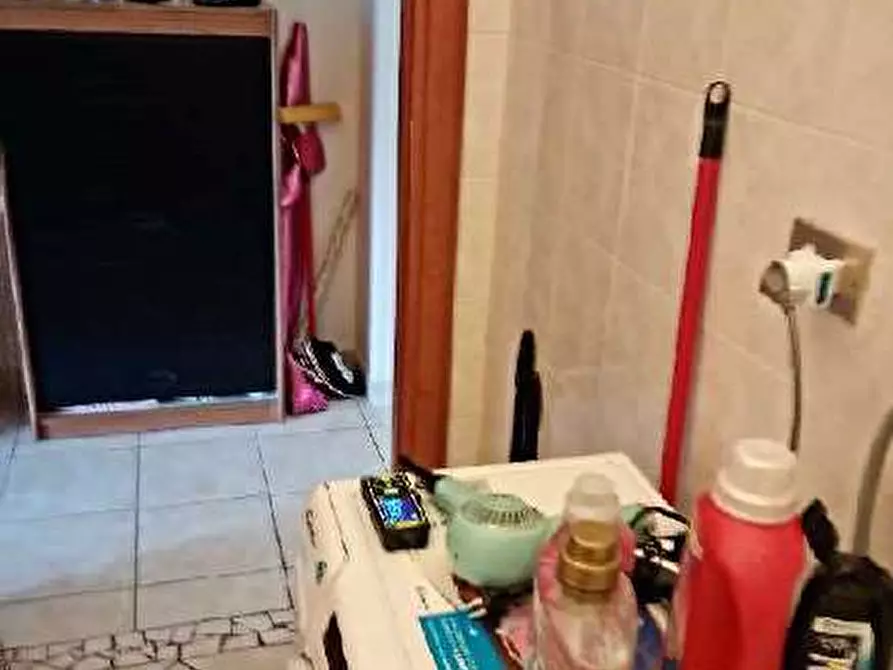 Immagine 8 di Appartamento in vendita  a Lonate Pozzolo