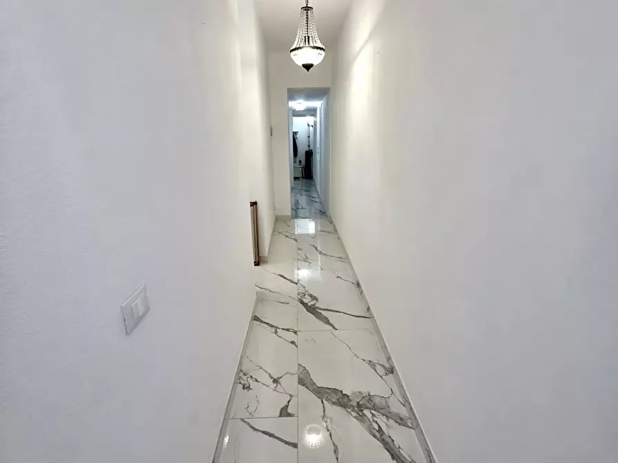 Immagine 24 di Villa in vendita  a Viareggio