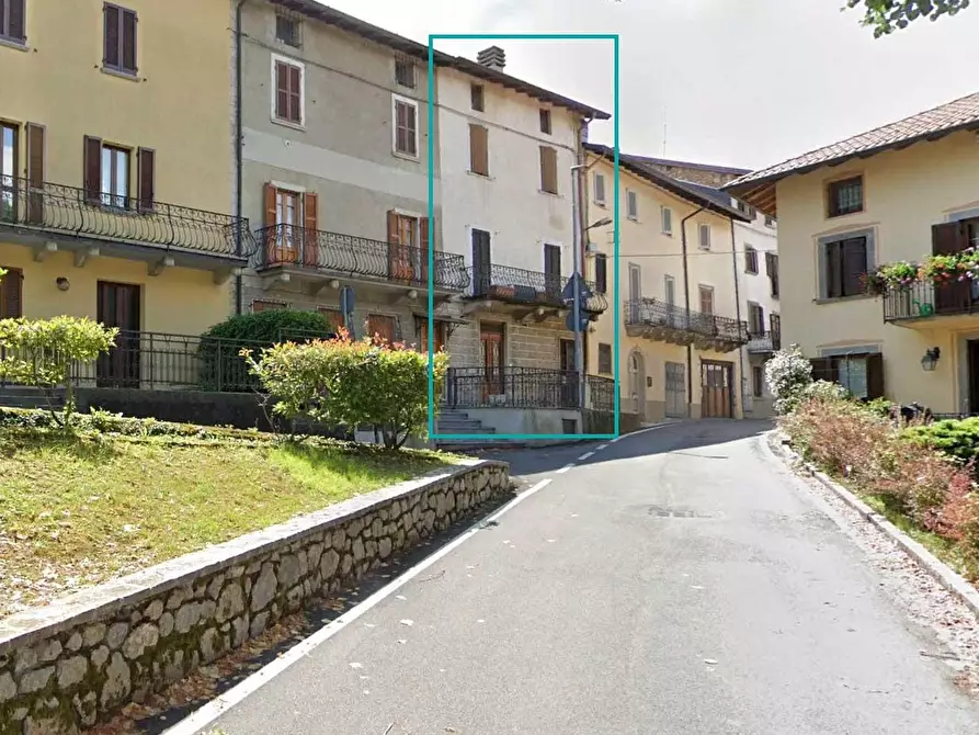 Immagine 1 di Appartamento in vendita  a Sant'omobono Terme