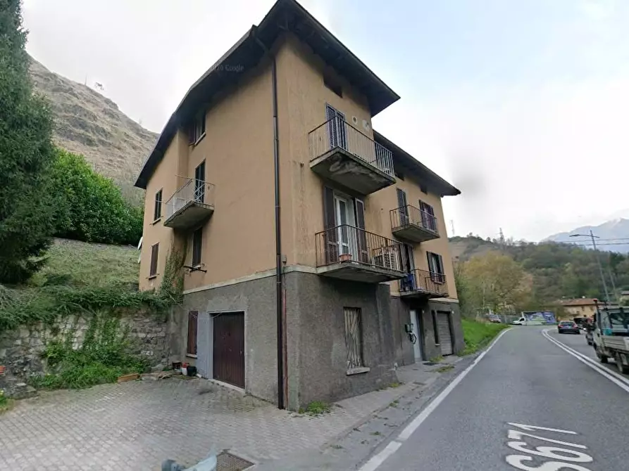 Immagine 1 di Appartamento in vendita  a Ponte Nossa