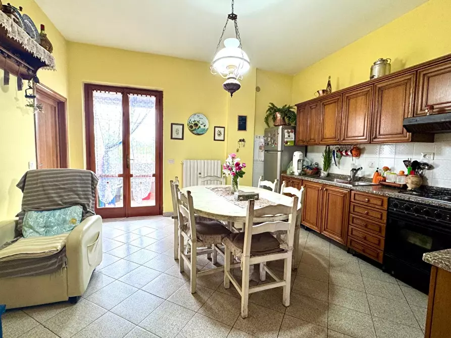 Immagine 5 di Appartamento in vendita  a Empoli