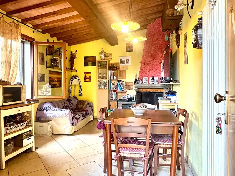 Immagine 30 di Appartamento in vendita  a Empoli