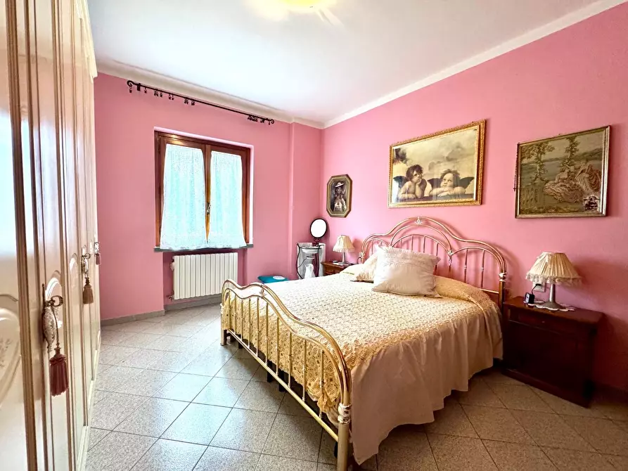 Immagine 17 di Appartamento in vendita  a Empoli