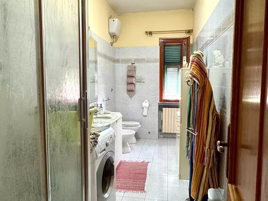 Immagine 10 di Appartamento in vendita  a Empoli