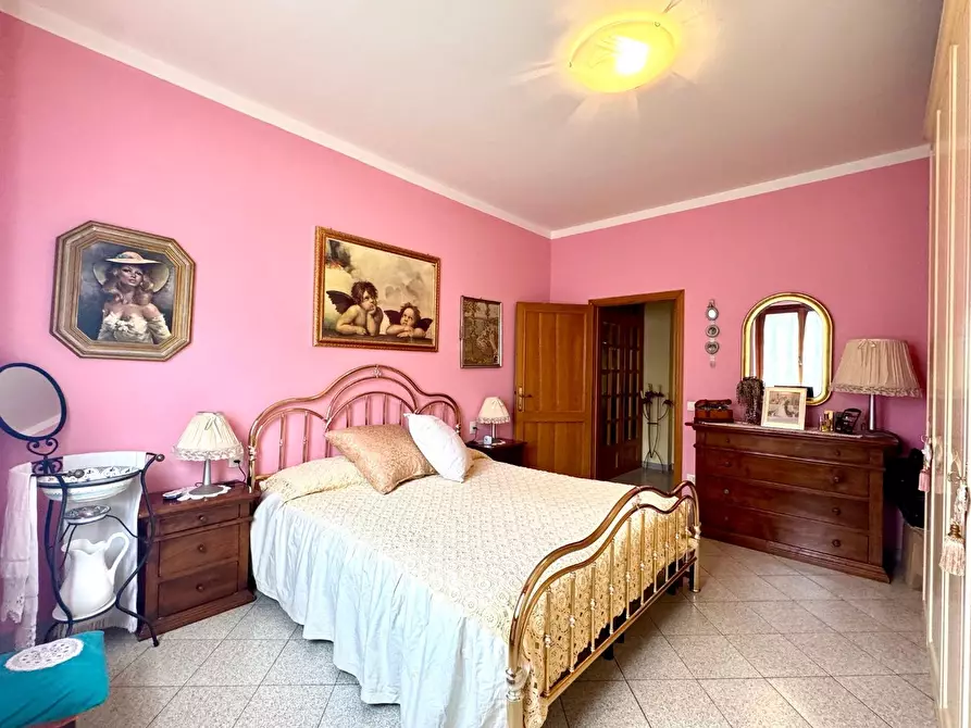 Immagine 18 di Appartamento in vendita  a Empoli