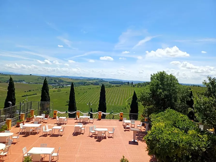 Immagine 9 di Villa in vendita  a Cerreto Guidi