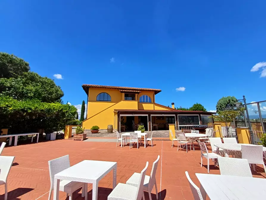 Immagine 8 di Villa in vendita  a Cerreto Guidi