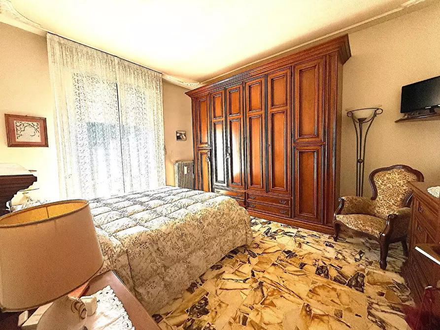 Immagine 21 di Appartamento in vendita  a Empoli