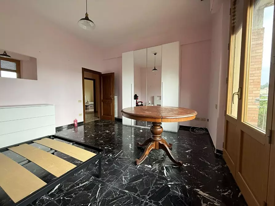Immagine 7 di Appartamento in affitto  a Siena