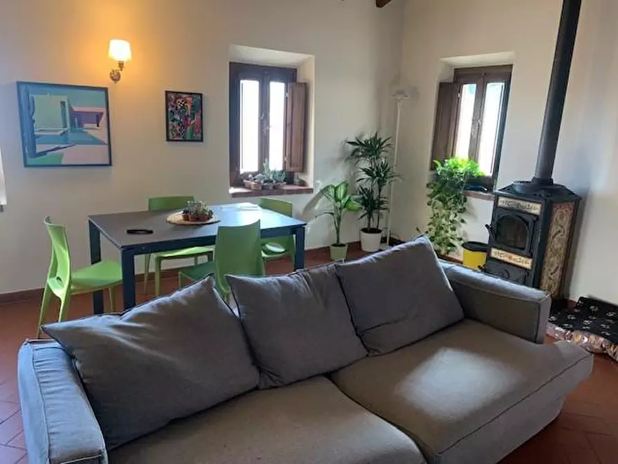 Immagine 18 di Appartamento in vendita  a Massa E Cozzile