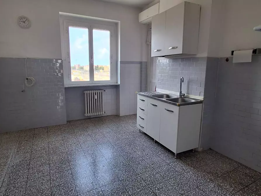 Immagine 3 di Appartamento in vendita  a Livorno