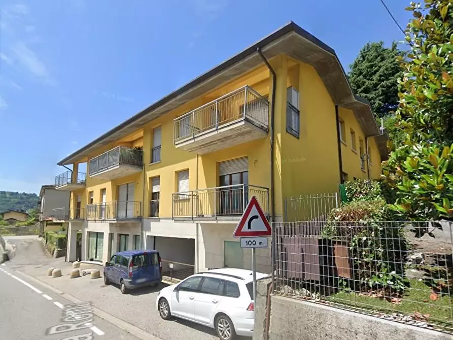 Immagine 2 di Appartamento in vendita  a Gandino