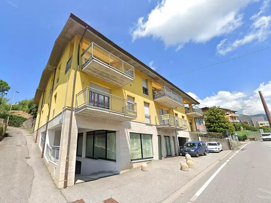 Immagine 1 di Appartamento in vendita  a Gandino