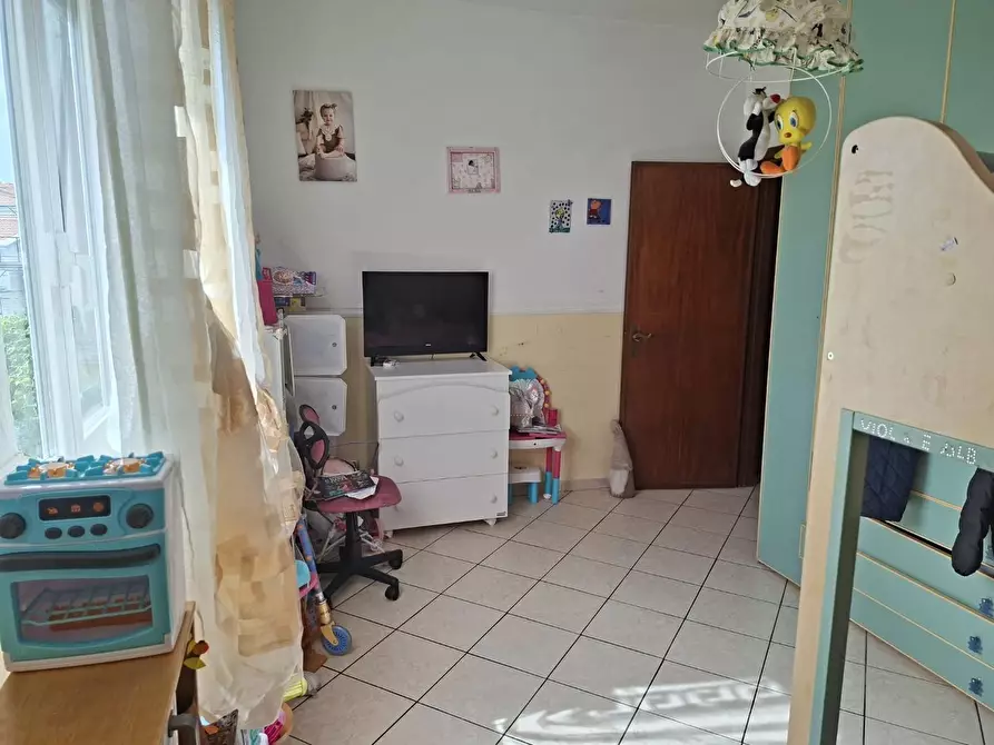 Immagine 9 di Casa trifamiliare in affitto  a Castelnuovo Magra