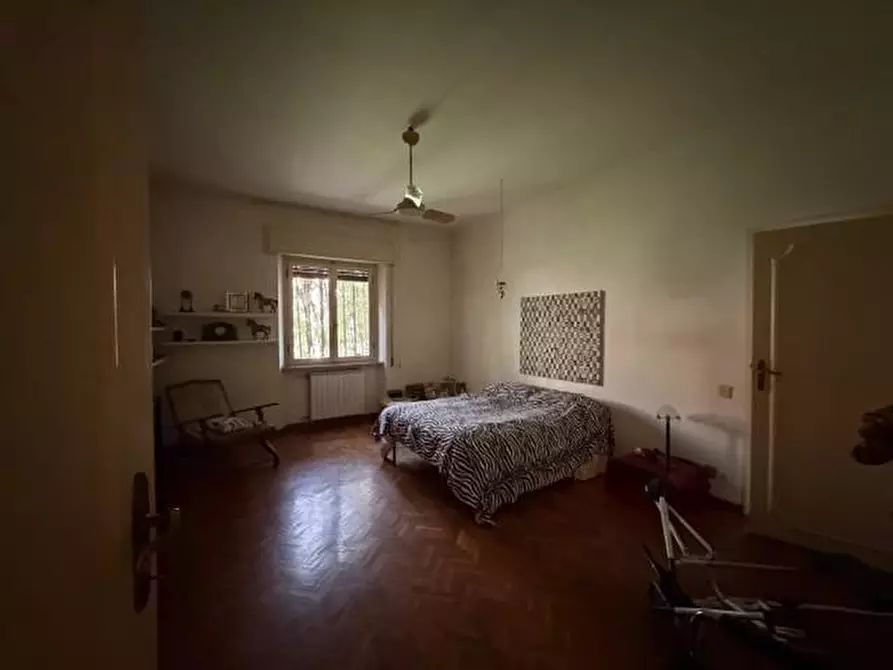 Immagine 4 di Appartamento in vendita  a Pisa