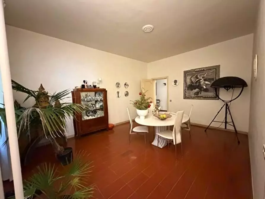 Immagine 2 di Appartamento in vendita  a Pisa