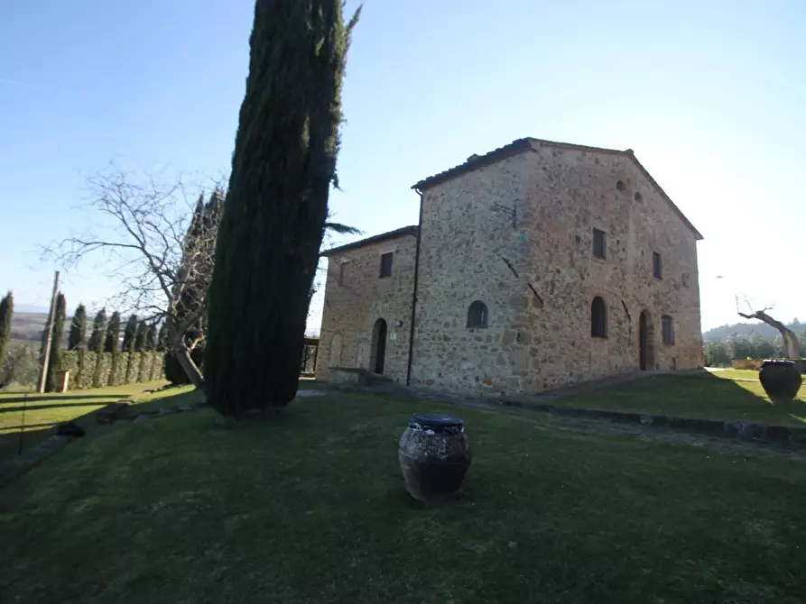 Immagine 53 di Casa colonica in vendita  a Casole D'elsa