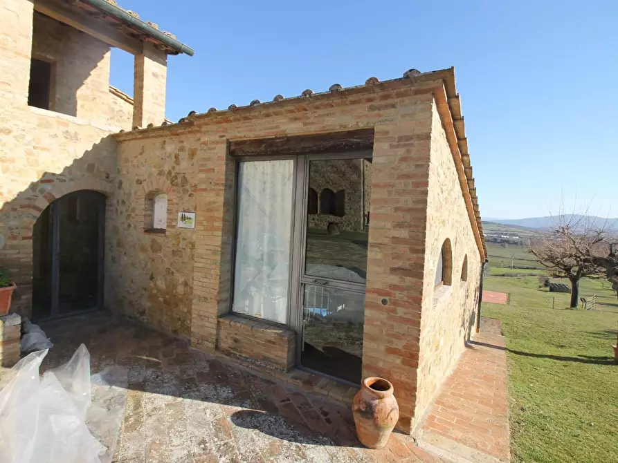 Immagine 7 di Casa colonica in vendita  a Casole D'elsa