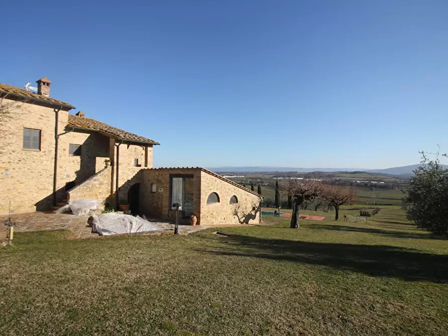 Immagine 50 di Casa colonica in vendita  a Casole D'elsa