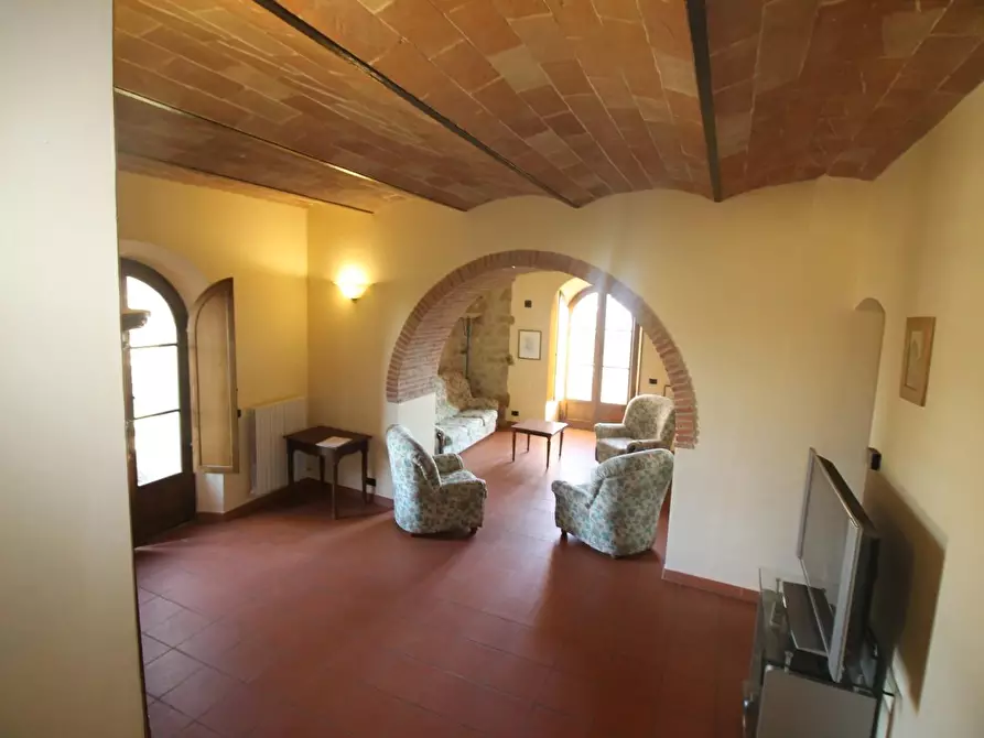 Immagine 32 di Casa colonica in vendita  a Casole D'elsa