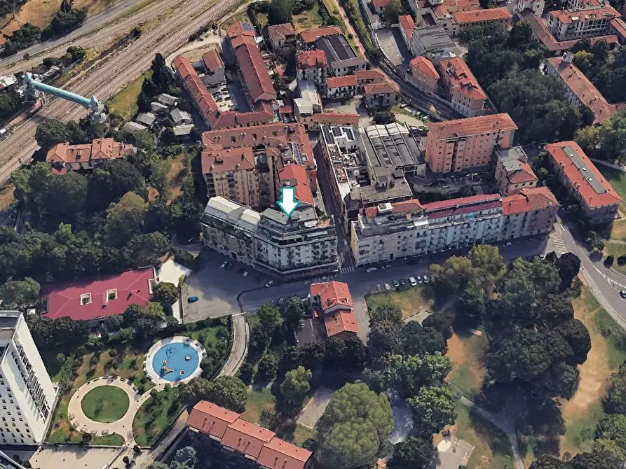 Immagine 2 di Appartamento in vendita  a Milano