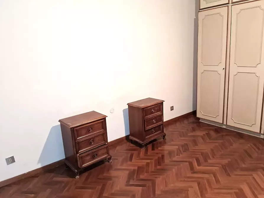 Immagine 8 di Appartamento in vendita  a Lucca