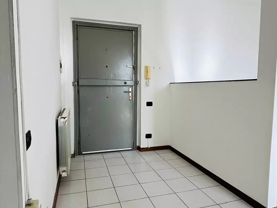Immagine 1 di Appartamento in vendita  a Pontedera