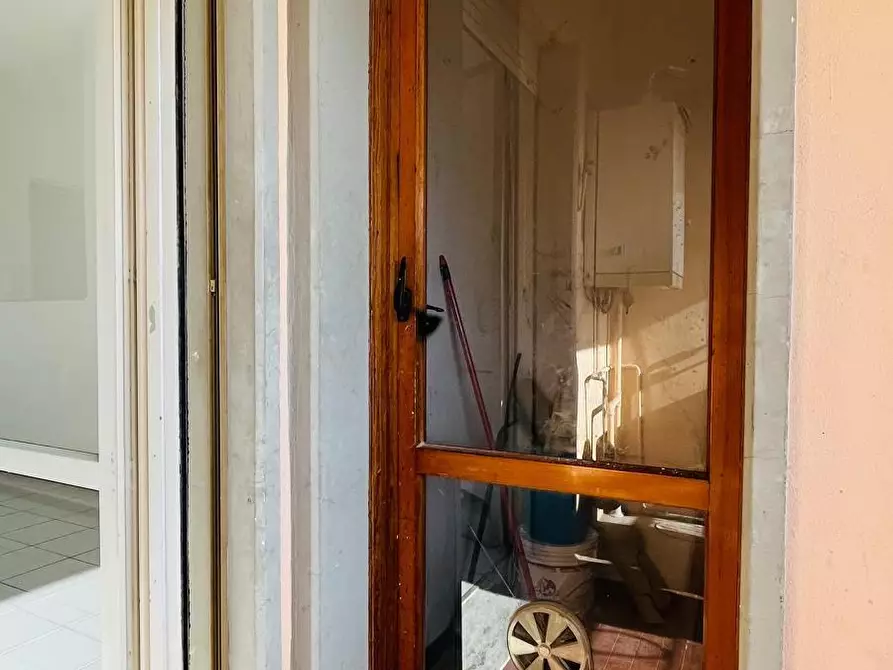 Immagine 17 di Appartamento in vendita  a Pontedera