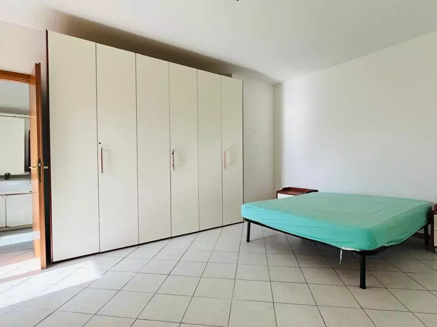 Immagine 7 di Appartamento in vendita  a Pontedera