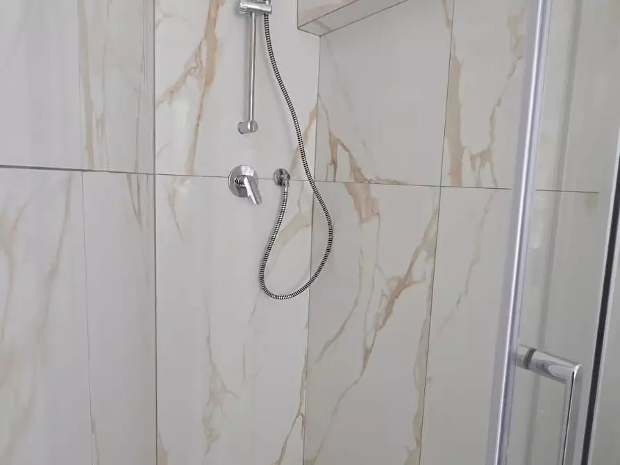 Immagine 10 di Appartamento in vendita  a Fucecchio